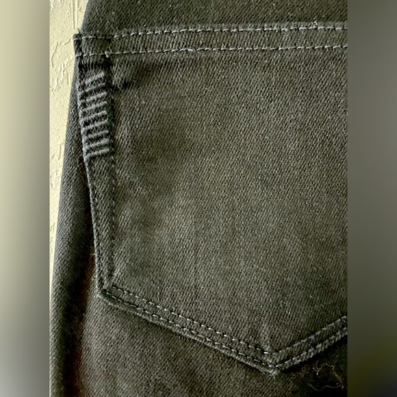 PAIGE brocade embroidery style black and off white denim - Picture 6 of 6